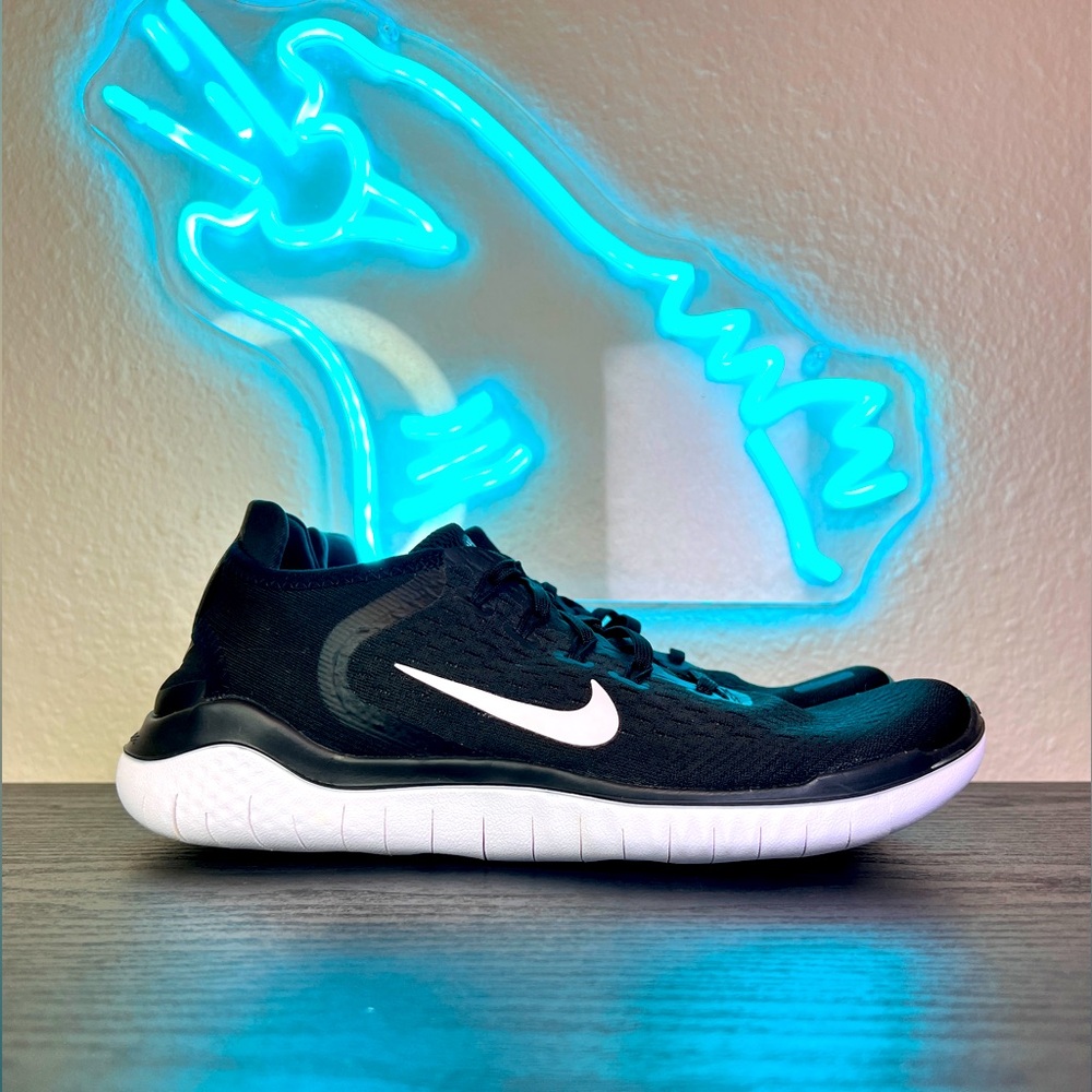 Nike Free RN 2018 Women’s Running Gym Training Shoes Sneakers Black White - 8.5
